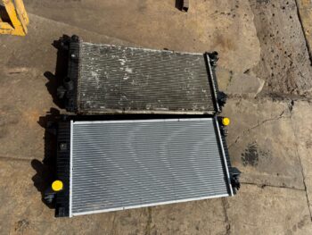Radiador de F150 o Ford lobo 2010 - 2013 - Imagen 2