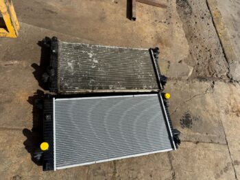 Radiador de F150 o Ford lobo 2010 - 2013 - Imagen 3