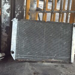 Radiador para camioneta Ford 89 reconstruido de aluminio (de medio uso)